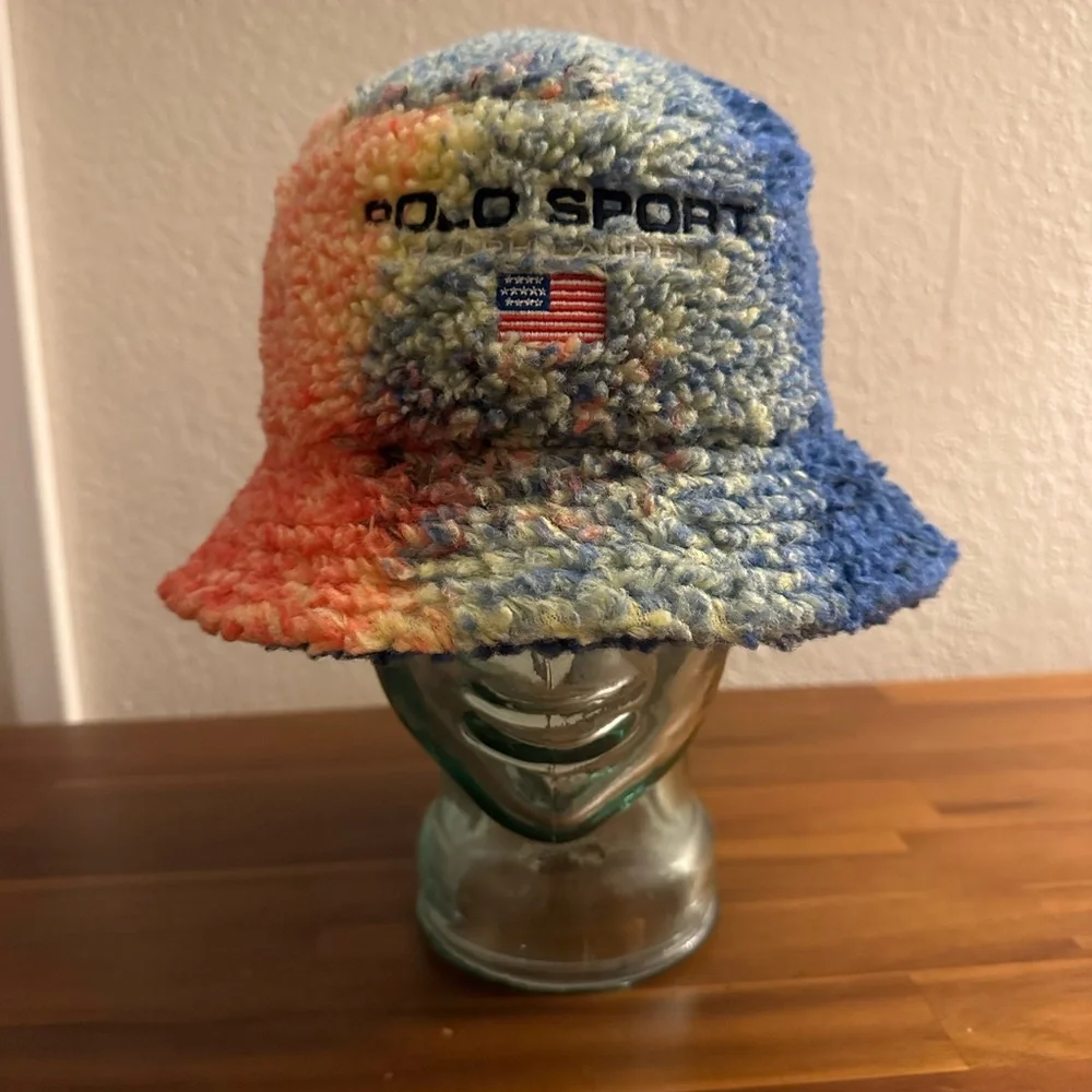 Polo Ralph Lauren
Polo Sport Fleece Bucket Hat - Picture 1 of 5